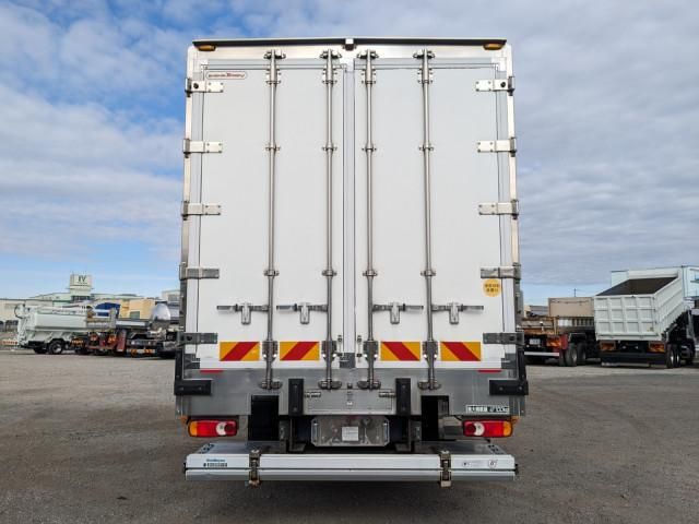 NISSAN DIESEL QUON 2021 Image 31