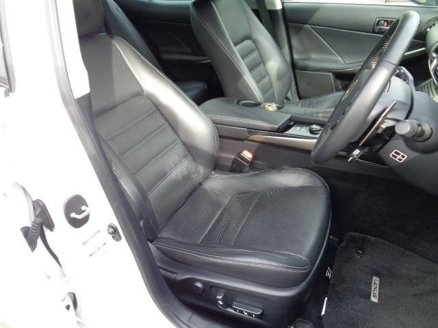 TOYOTA LEXUS IS300H 2013 Image 31