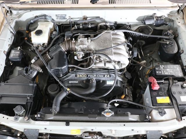 TOYOTA LANDCRUISER PRADO 2000 Image 31