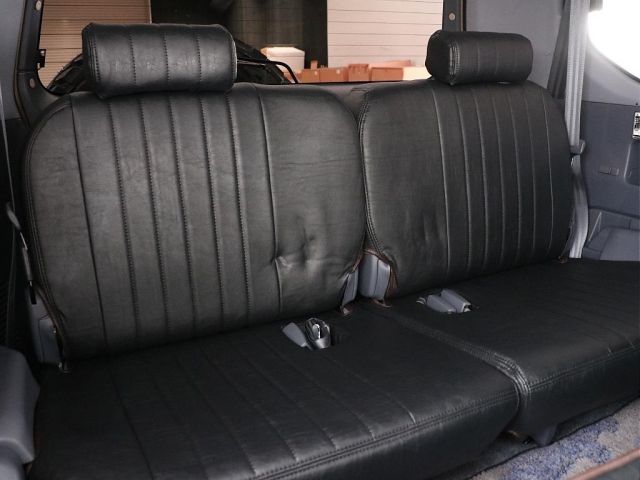 TOYOTA LANDCRUISER PRADO 2000 Image 31