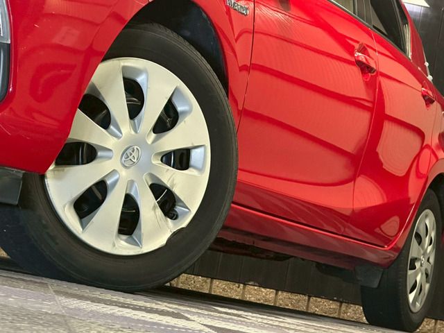 TOYOTA AQUA 2013 Image 31