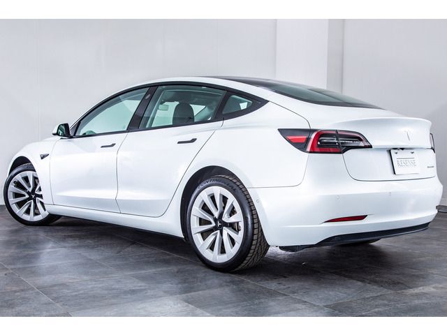 TESLA MODEL 3 2021 Image 31