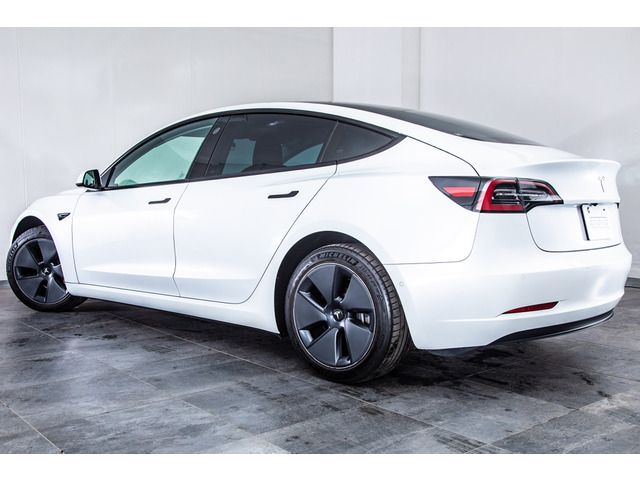 TESLA MODEL 3 2021 Image 31