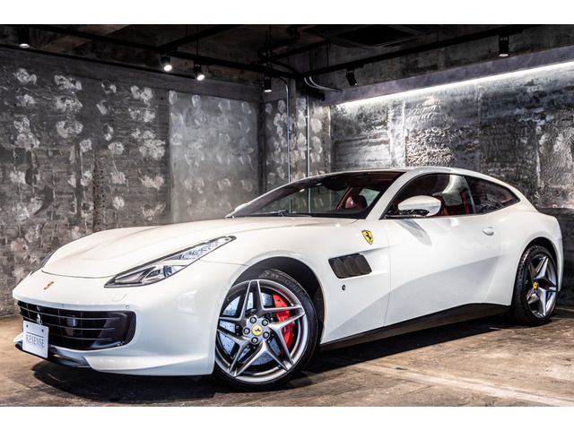 FERRARI GTC4 LUSSO T 2020 Image 31