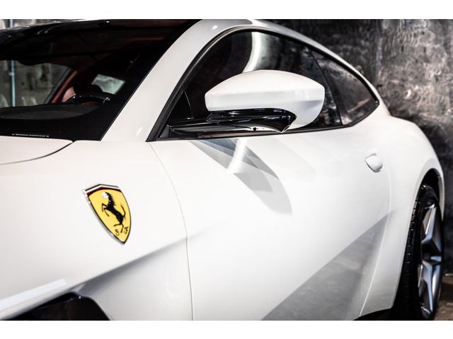 FERRARI GTC4 LUSSO T 2020 Image 31