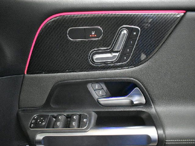 MERCEDES BENZ GLB 2021 Image 31