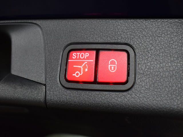 MERCEDES BENZ GLB 2021 Image 31