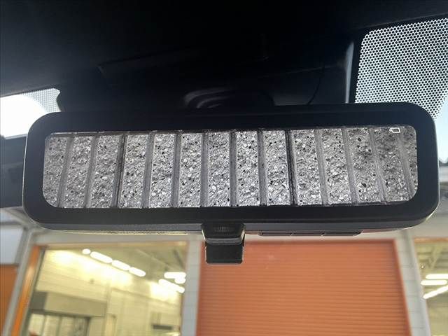 TOYOTA HIACE VAN 2WD 2025 Image 31