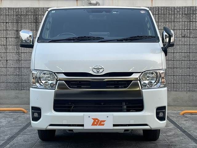 TOYOTA HIACE VAN 2WD 2025 Image 31