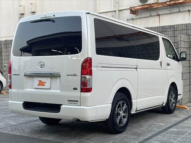 TOYOTA HIACE VAN 2WD 2025 Image 31