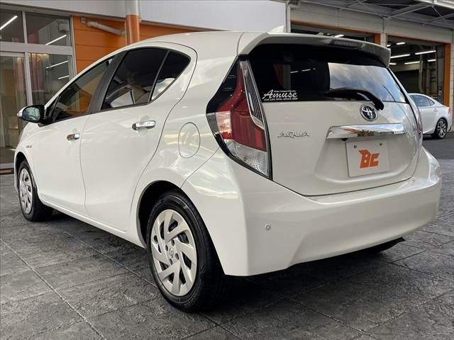 TOYOTA AQUA 2016 Image 31