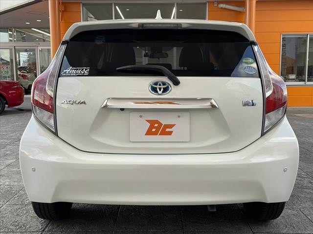 TOYOTA AQUA 2016 Image 31