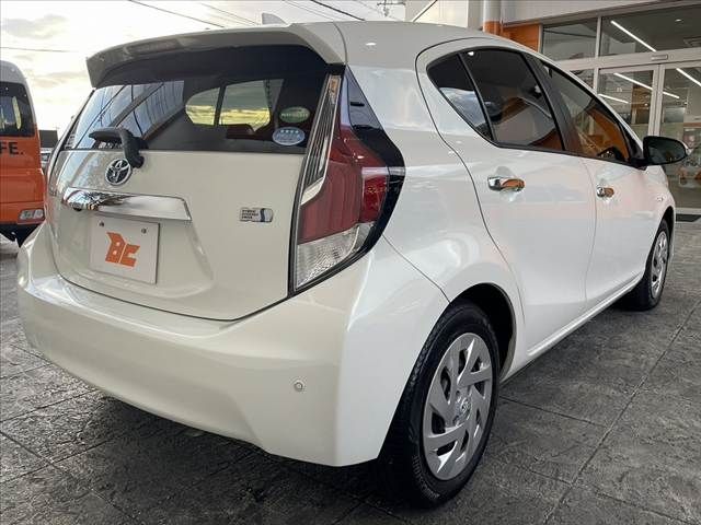 TOYOTA AQUA 2016 Image 31