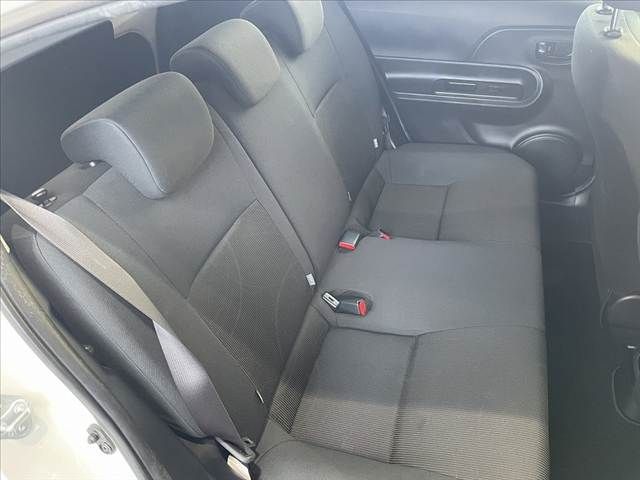 TOYOTA AQUA 2016 Image 31