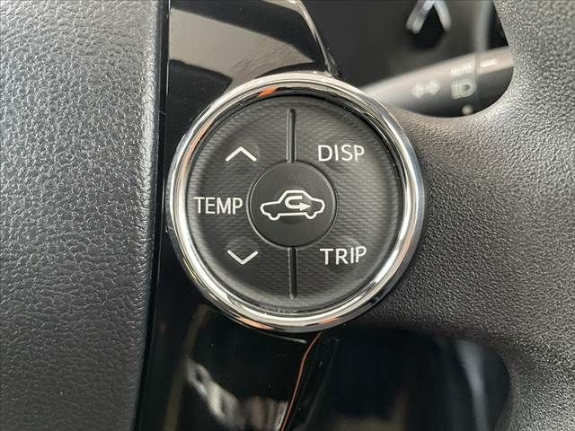 TOYOTA AQUA 2016 Image 31