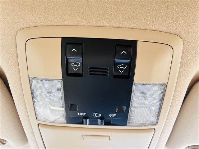 TOYOTA LANDCRUISER PRADO 2014 Image 31