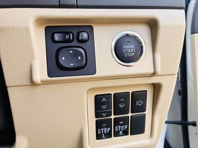 TOYOTA LANDCRUISER PRADO 2014 Image 31