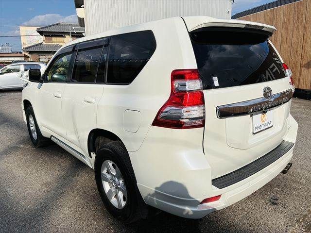 TOYOTA LANDCRUISER PRADO 2014 Image 31