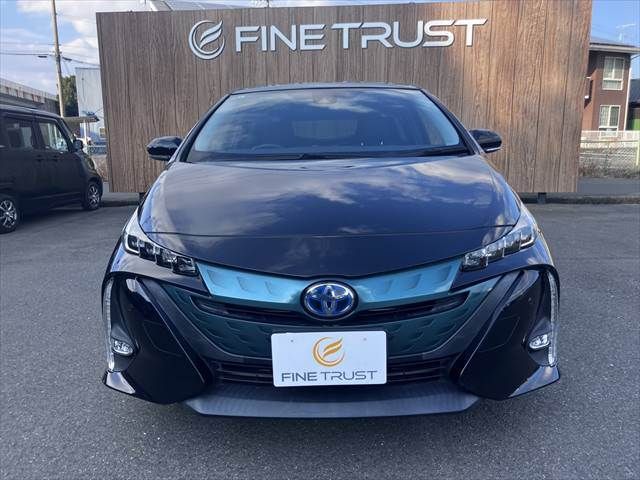 TOYOTA PRIUS PHV 2017 Image 31