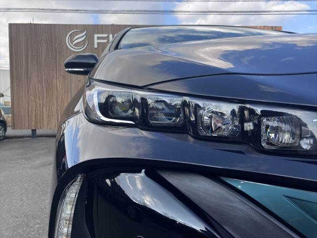 TOYOTA PRIUS PHV 2017 Image 31