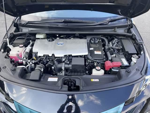 TOYOTA PRIUS PHV 2017 Image 31