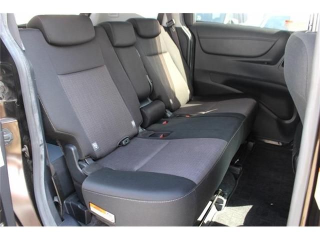 TOYOTA SIENTA 2019 Image 31