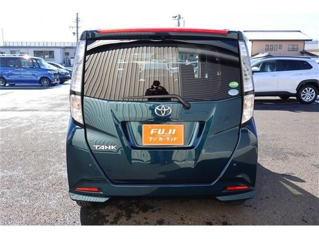 TOYOTA TANK 4WD 2017 Image 31