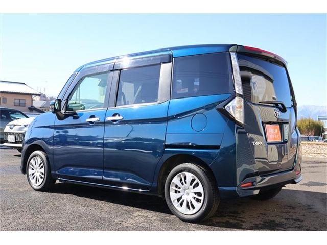 TOYOTA TANK 4WD 2017 Image 31