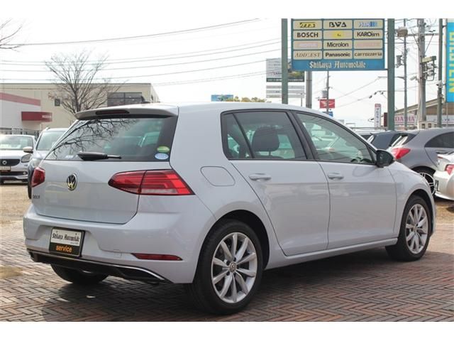 VOLKSWAGEN GOLF 2019 Image 31