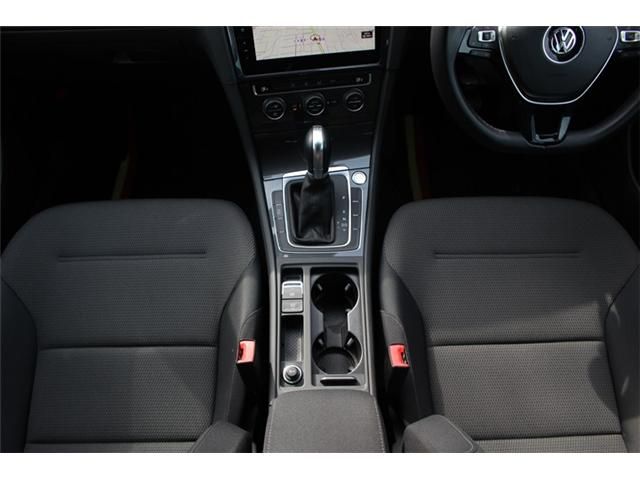 VOLKSWAGEN GOLF 2019 Image 31