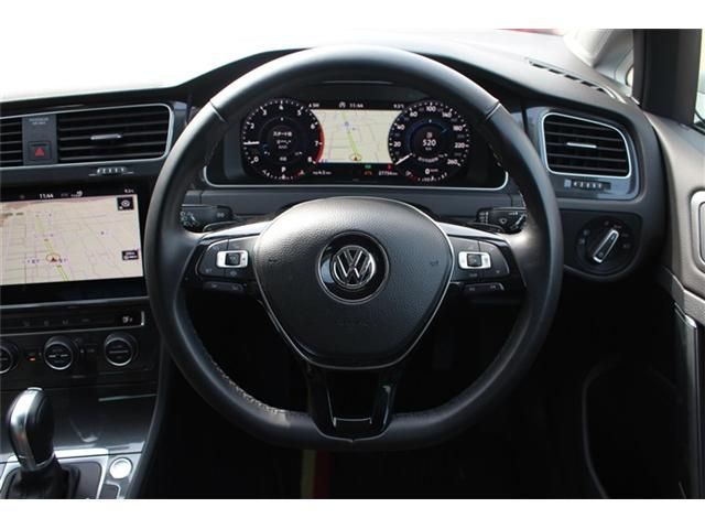 VOLKSWAGEN GOLF 2019 Image 31
