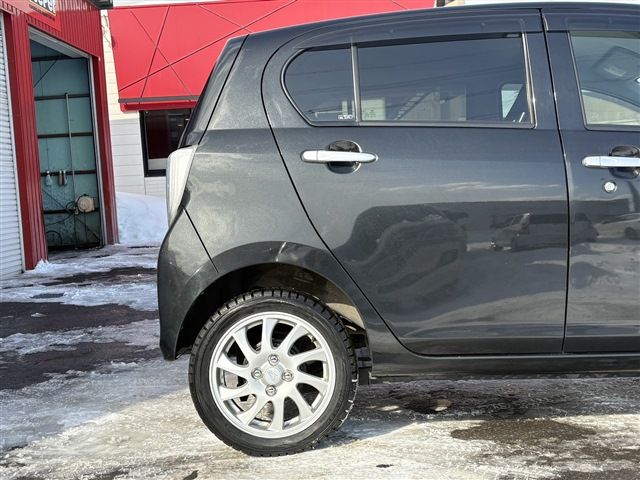 DAIHATSU MIRA E:S 4WD 2014 Image 31