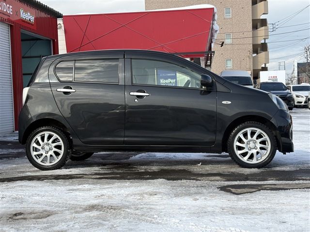 DAIHATSU MIRA E:S 4WD 2014 Image 31