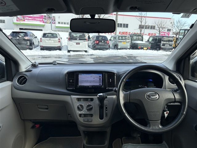 DAIHATSU MIRA E:S 4WD 2014 Image 31