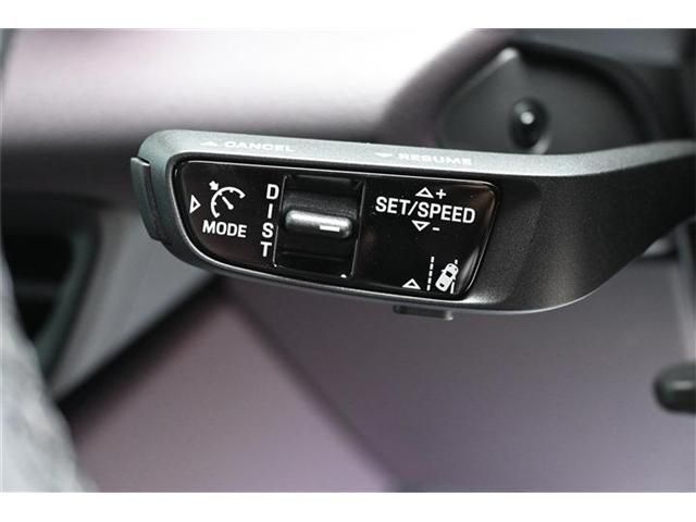 PORSCHE MACAN ELECTR 2025 Image 31