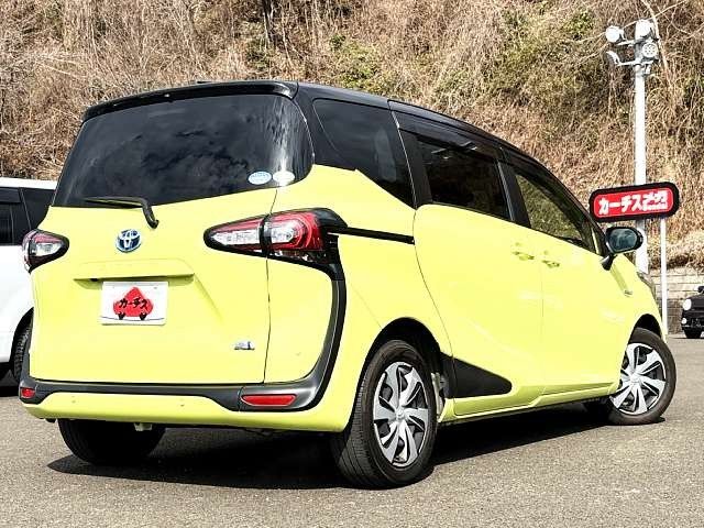 TOYOTA SIENTA HYBRID 2019 Image 31