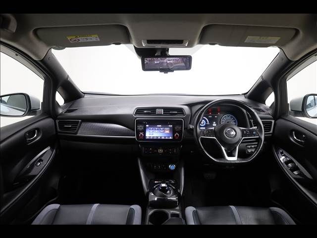 NISSAN LEAF 2019 Image 31