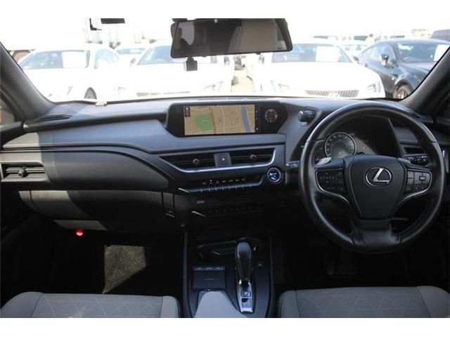 TOYOTA LEXUS UX300E 2021 Image 31