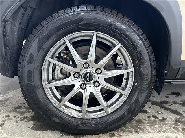 TOYOTA YARIS CROSS HYBRID 2024 Image 31