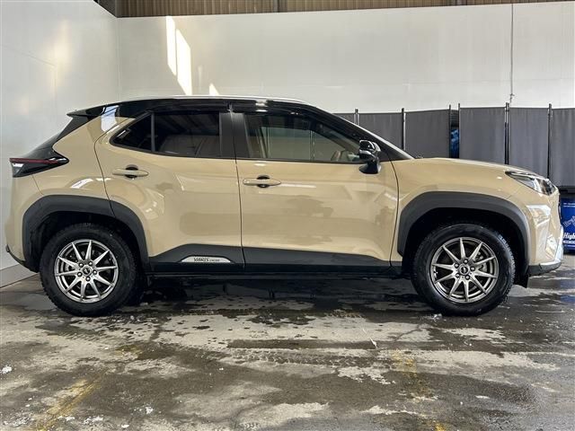 TOYOTA YARIS CROSS HYBRID 2024 Image 31