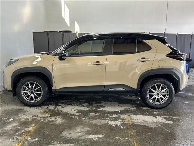 TOYOTA YARIS CROSS HYBRID 2024 Image 31