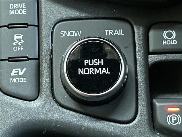 TOYOTA YARIS CROSS HYBRID 2024 Image 31