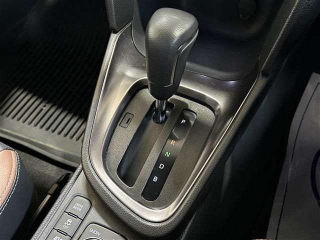 TOYOTA YARIS CROSS HYBRID 2024 Image 31