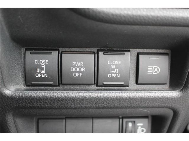 TOYOTA SIENTA HYBRID 2023 Image 31