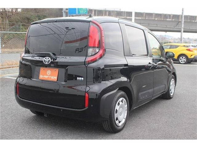 TOYOTA SIENTA HYBRID 2023 Image 31