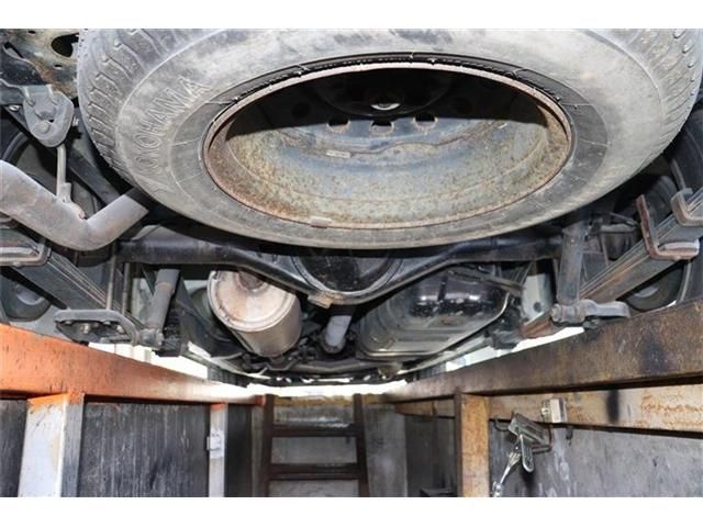 TOYOTA HILUX 2WD 2001 Image 31