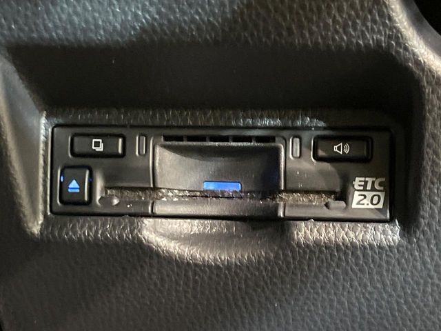 TOYOTA VOXY 2023 Image 31