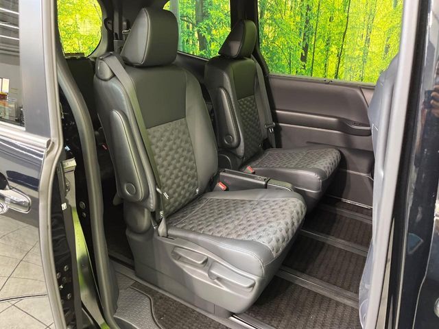 TOYOTA VOXY 2023 Image 31