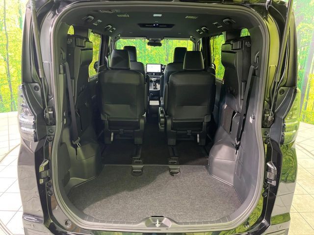 TOYOTA VOXY 2023 Image 31