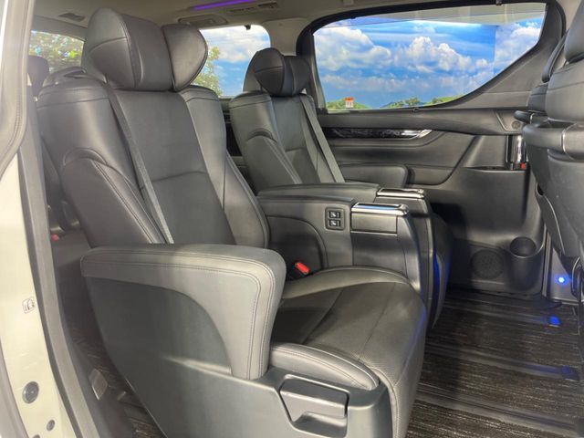 TOYOTA ALPHARD 2023 Image 31